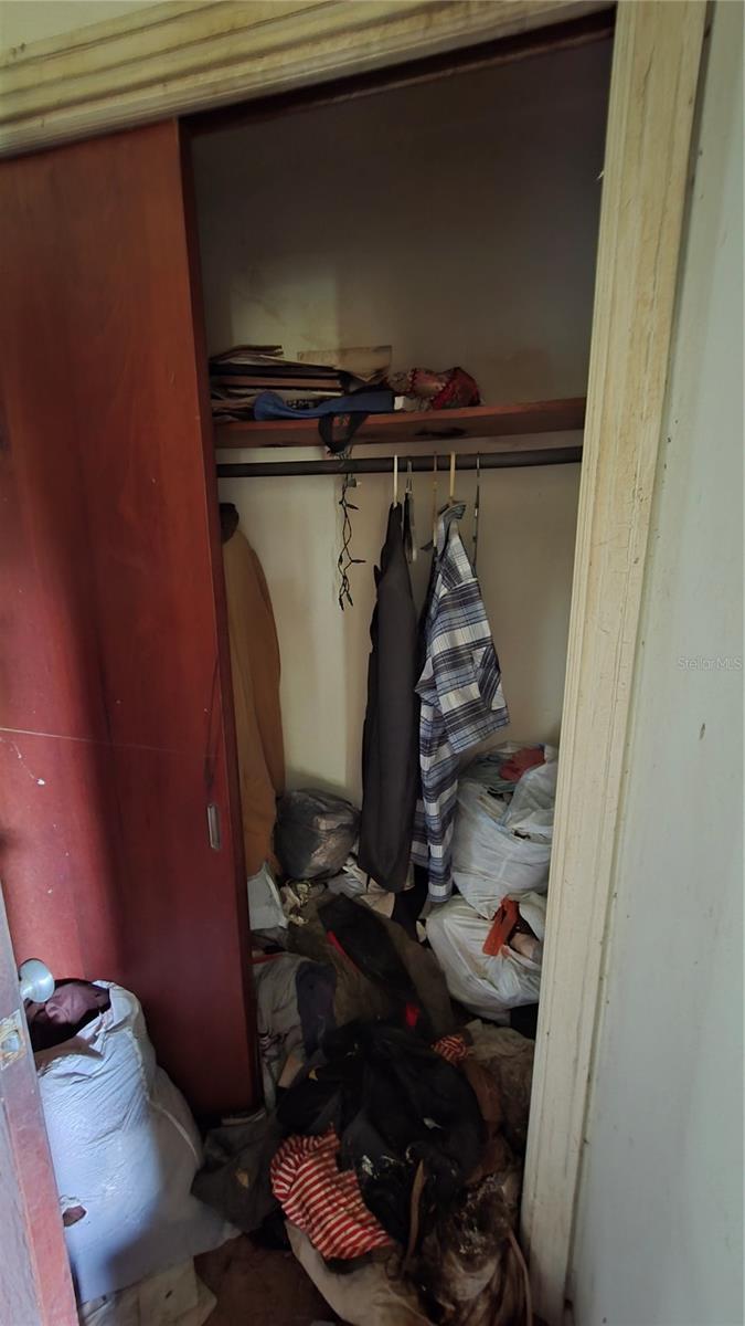 Image 23 of 40 For 725 Hickory Hammock Road