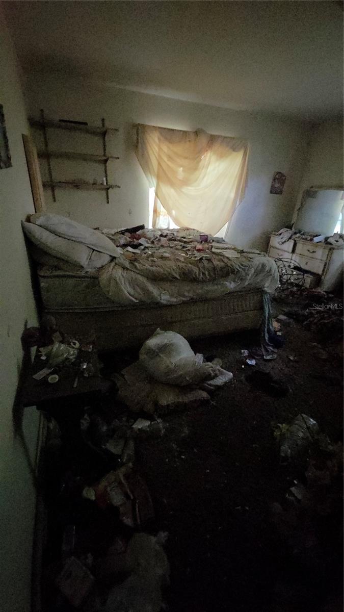 Image 26 of 40 For 725 Hickory Hammock Road