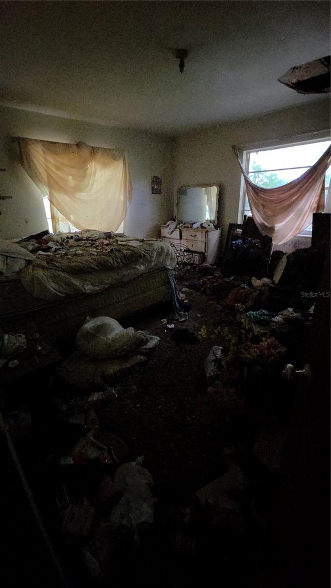 Image 27 of 40 For 725 Hickory Hammock Road