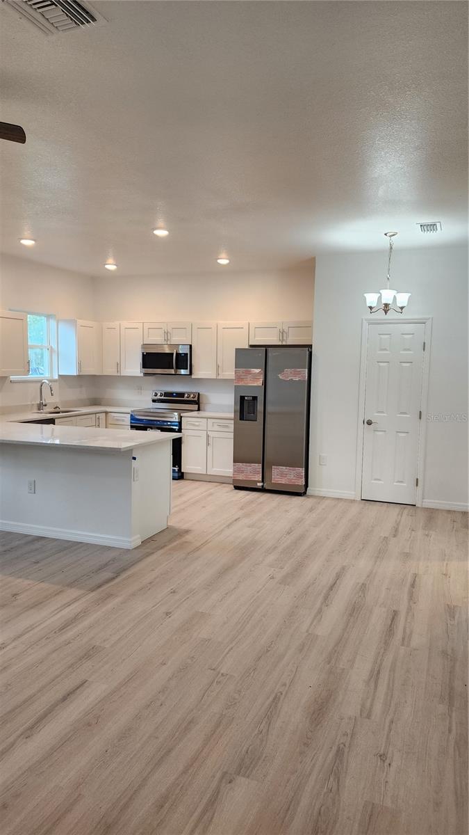 Image 10 of 10 For 2377 Taylor Road E