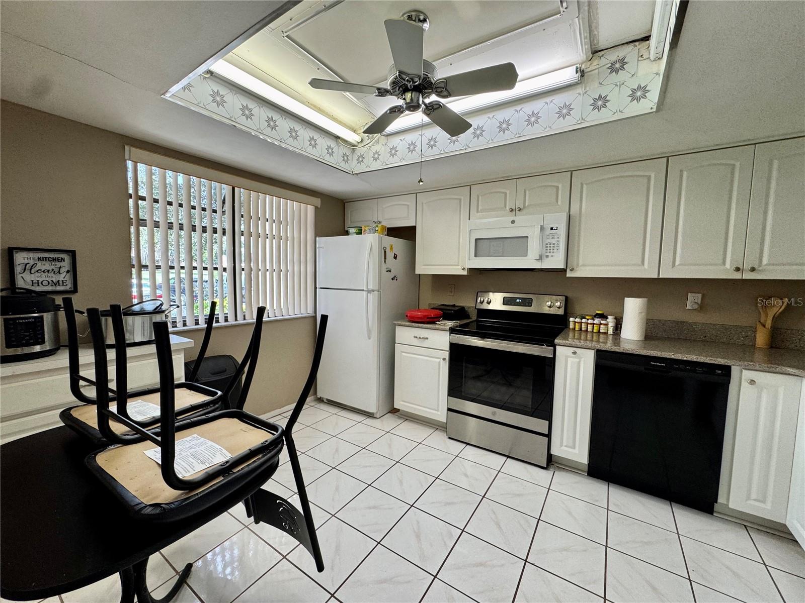 Image 2 of 25 For 11231 Dollar Lake Drive 1