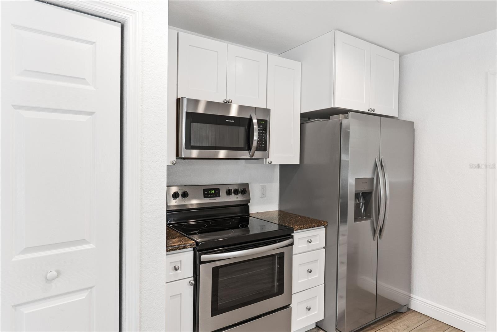 Image 16 of 29 For 1030 Summerlin Street