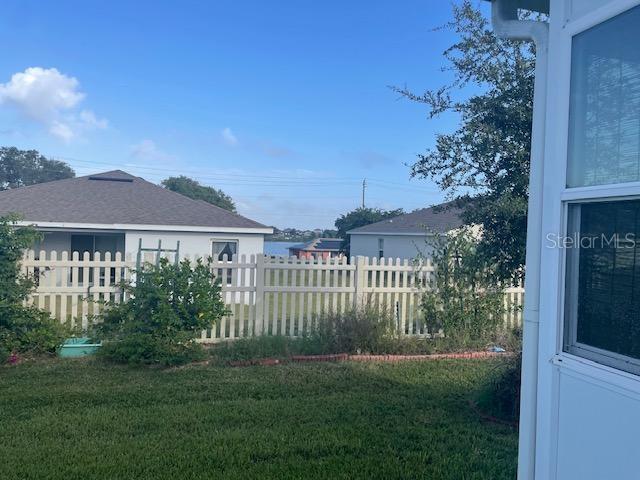 Image 28 of 29 For 928 Cambridge Drive