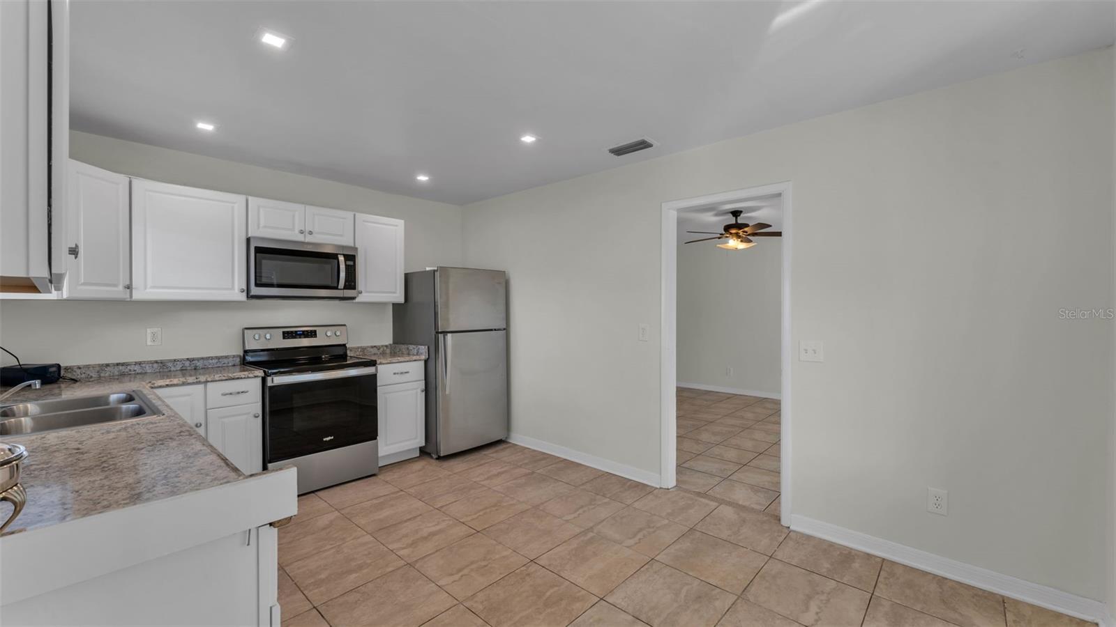 Image 13 of 46 For 6116 Scott Lake Road