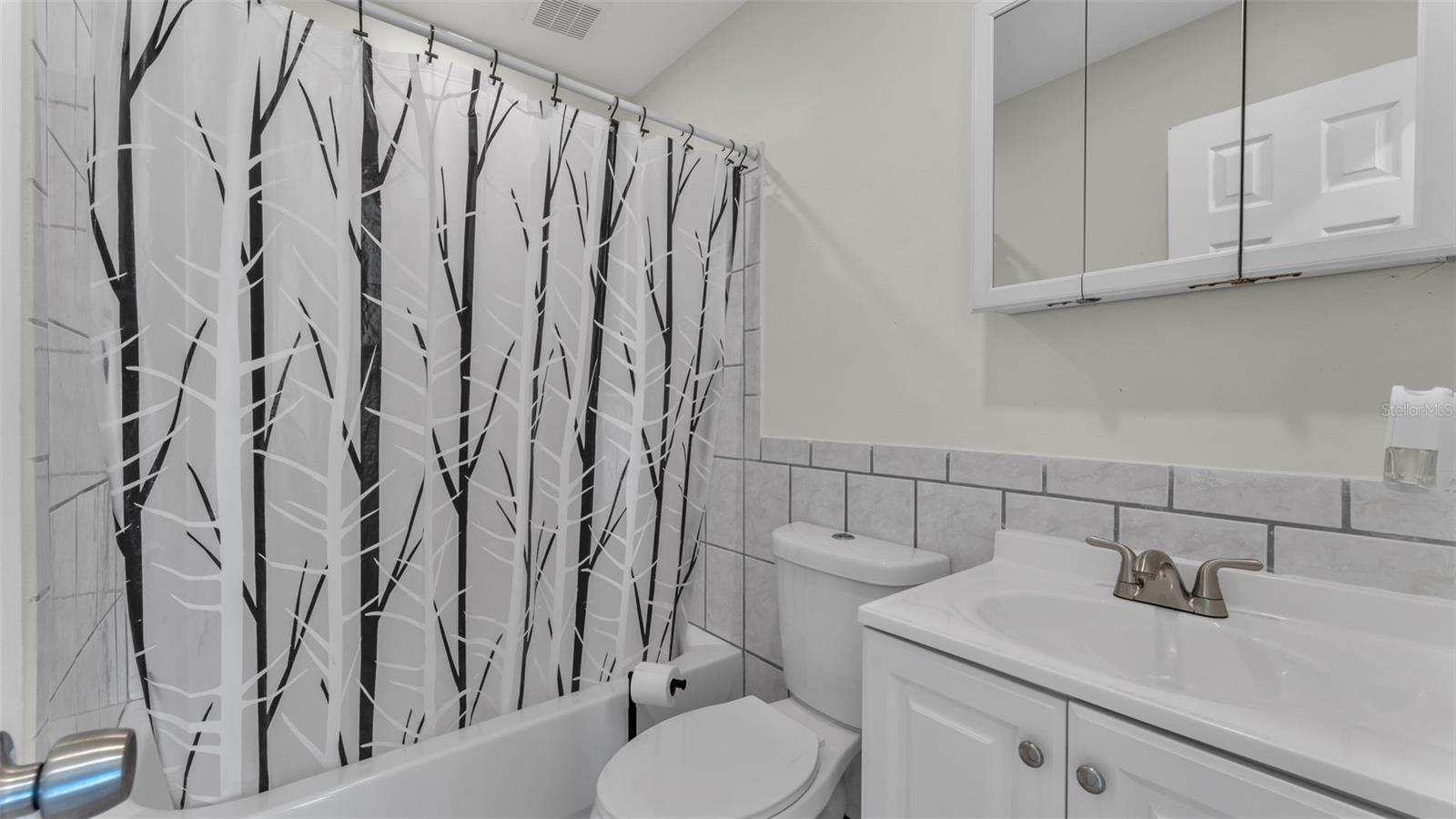 Image 21 of 46 For 6116 Scott Lake Road