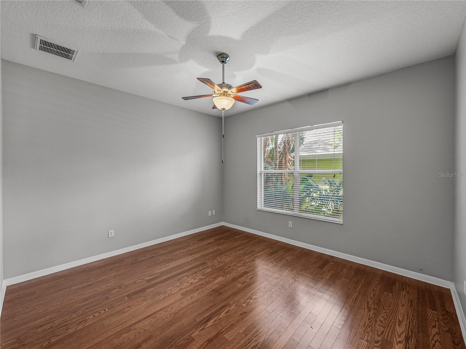 Image 17 of 46 For 6222 Hadley Commons Dr.  6222