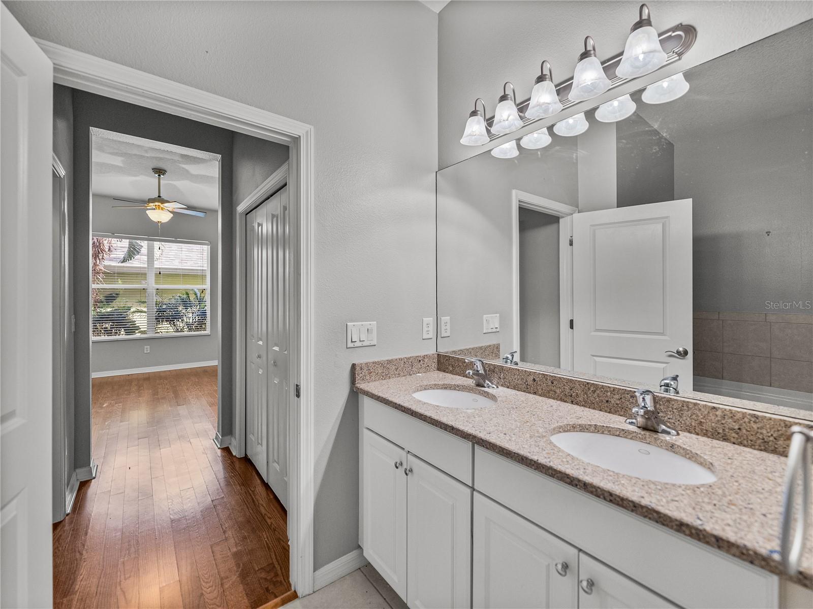 Image 23 of 46 For 6222 Hadley Commons Dr.  6222