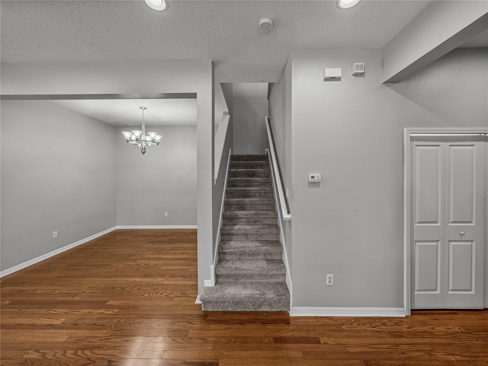 Image 33 of 46 For 6222 Hadley Commons Dr.  6222