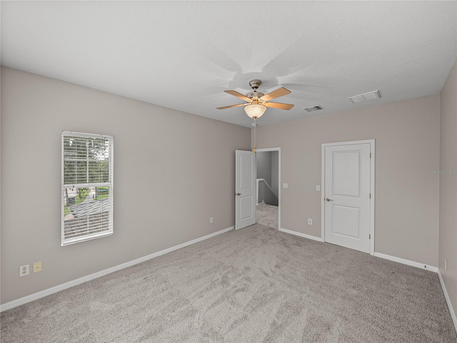 Image 41 of 46 For 6222 Hadley Commons Dr.  6222