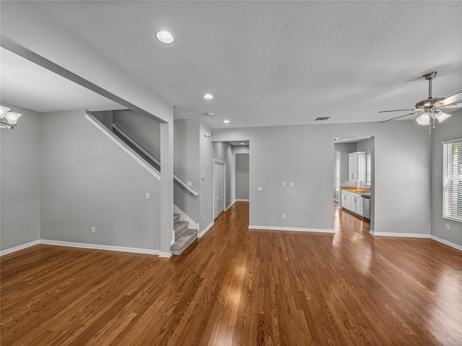 Image 9 of 46 For 6222 Hadley Commons Dr.  6222