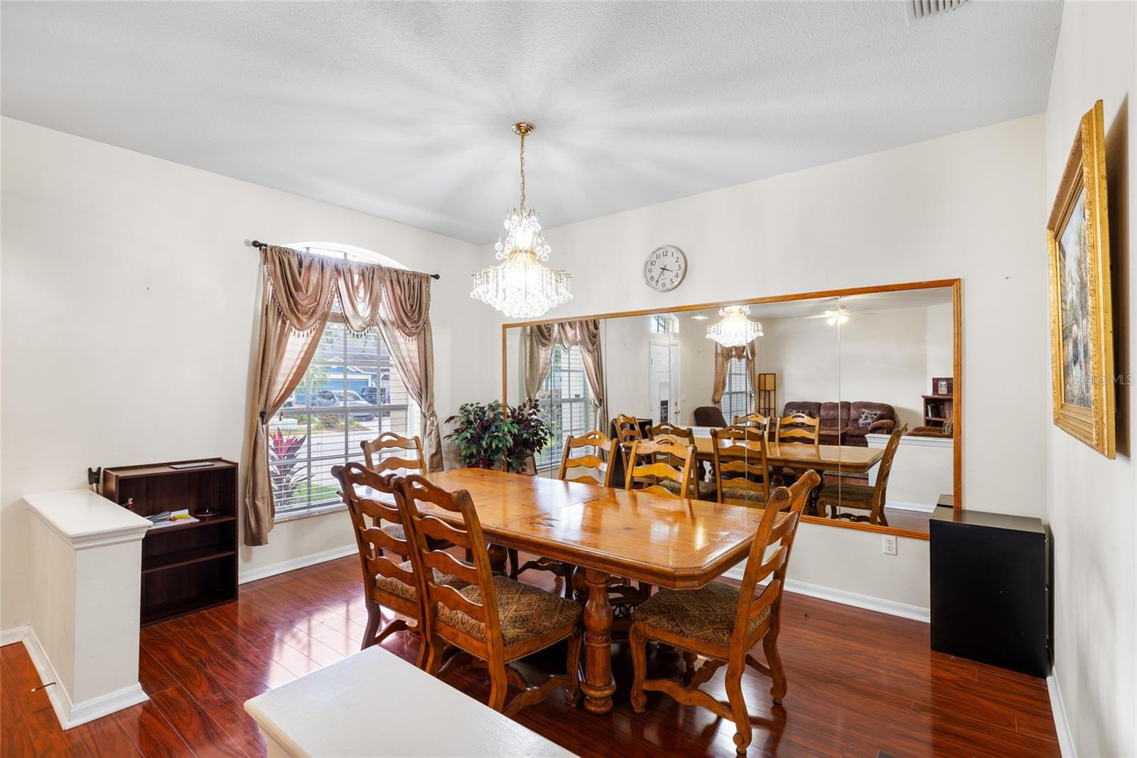 Image 12 of 39 For 2763 Valencia Grove Drive