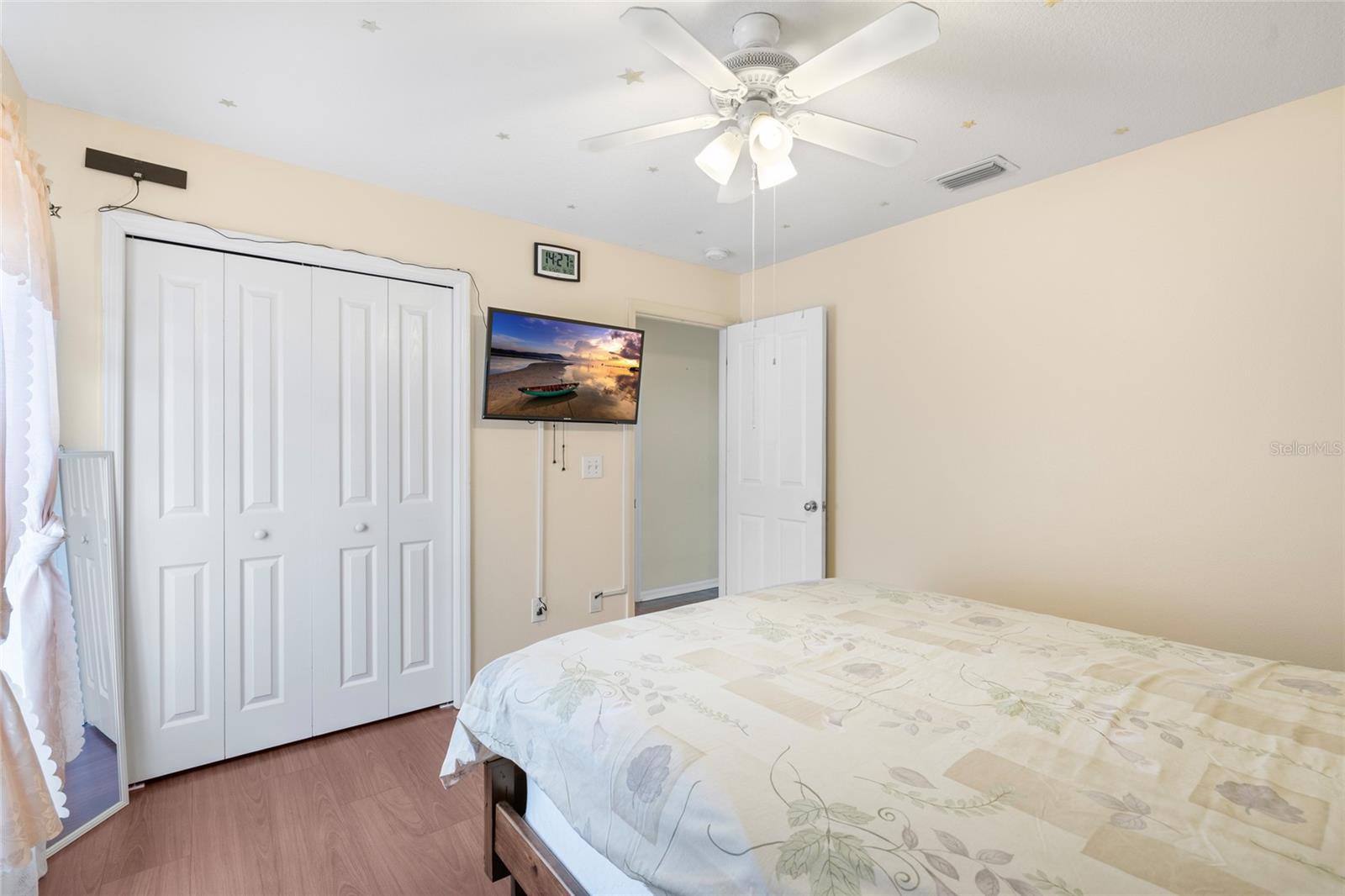 Image 31 of 39 For 2763 Valencia Grove Drive