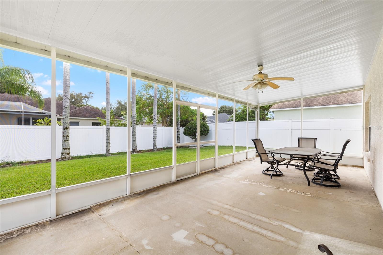 Image 34 of 39 For 2763 Valencia Grove Drive