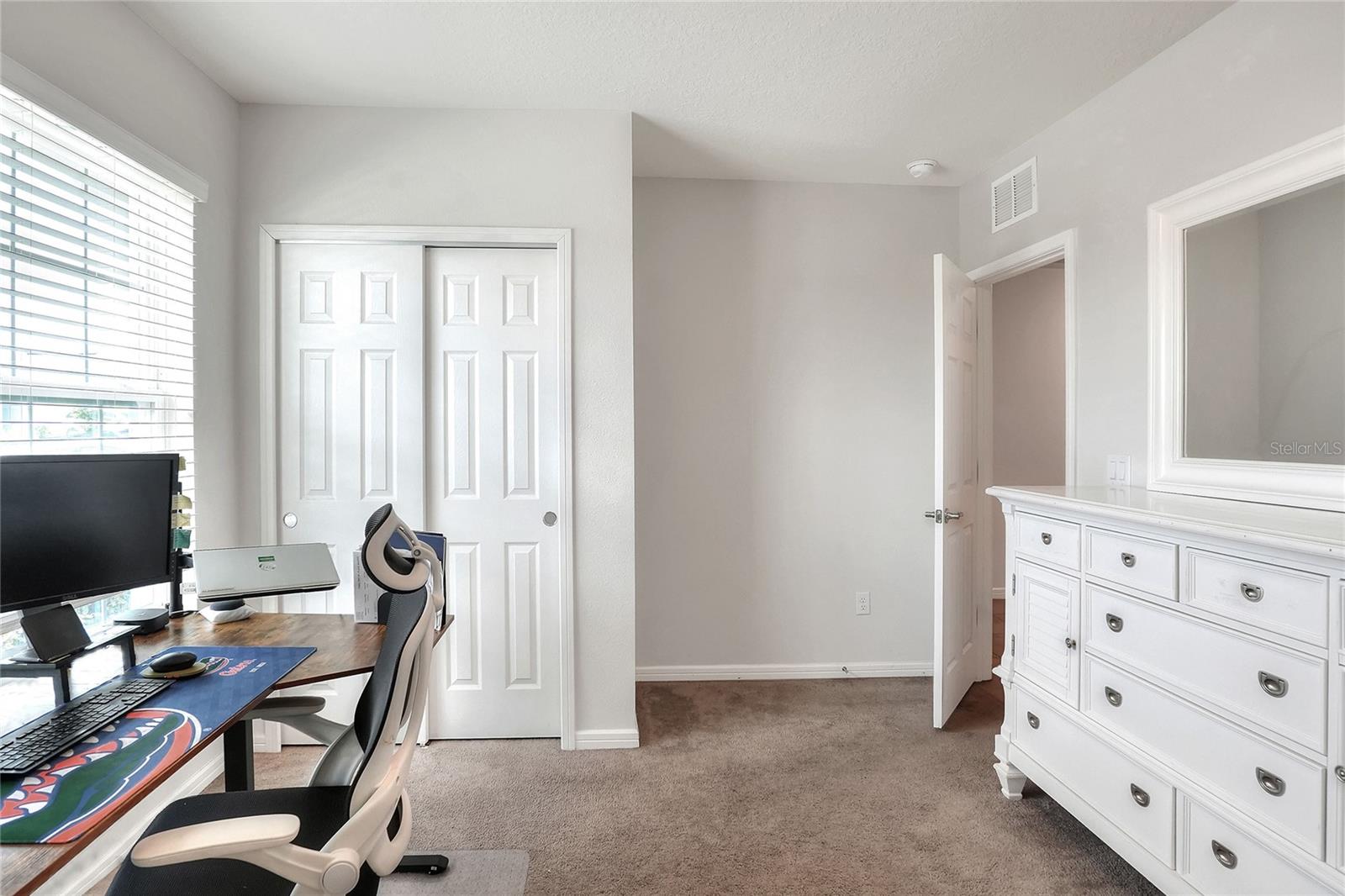 Image 17 of 43 For 1623 Aspen Avenue