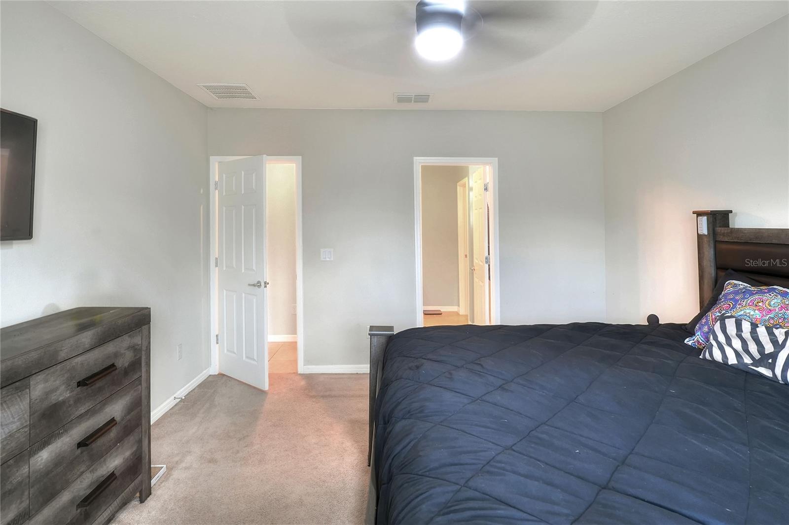 Image 20 of 43 For 1623 Aspen Avenue