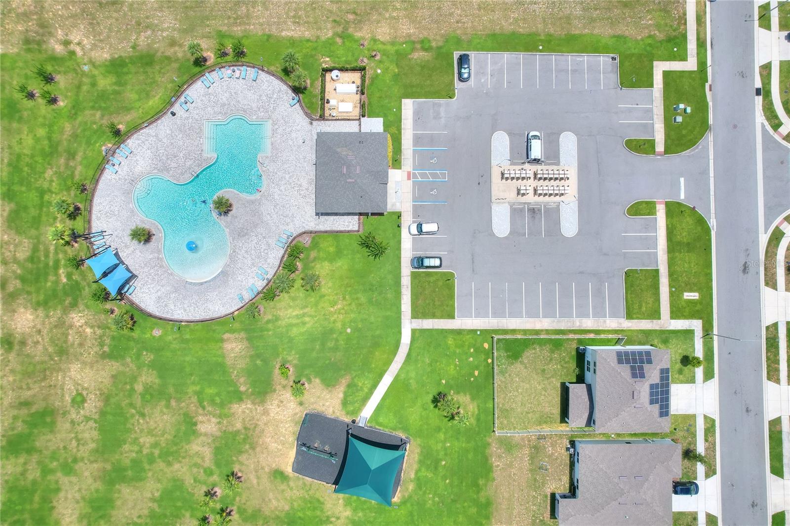 Image 37 of 43 For 1623 Aspen Avenue