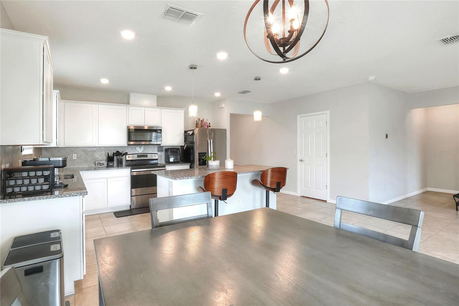 Image 7 of 43 For 1623 Aspen Avenue