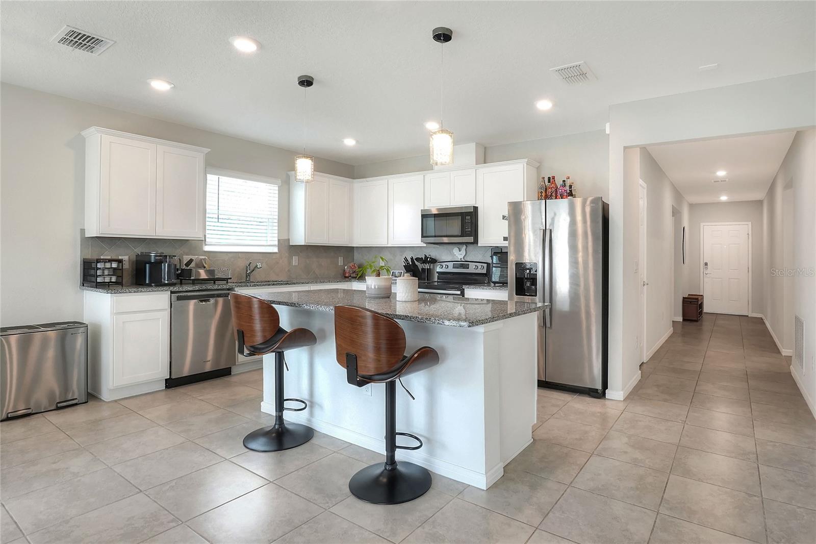 Image 9 of 43 For 1623 Aspen Avenue