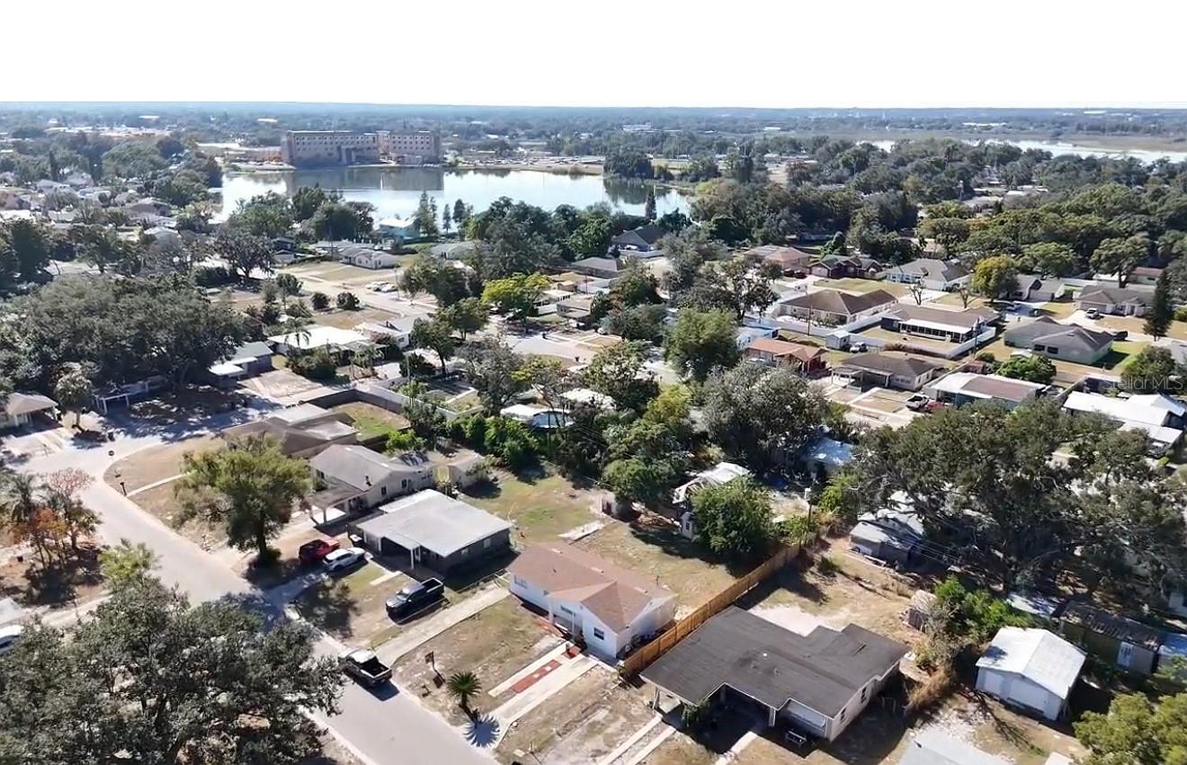 Image 16 of 16 For 519 Hampton Avenue