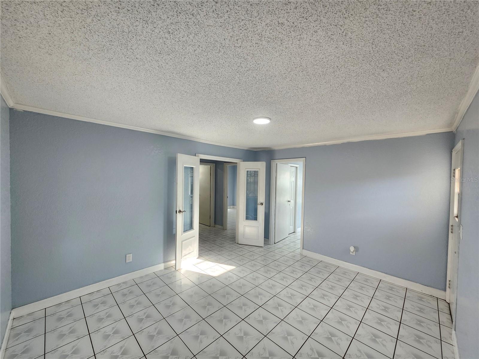 Image 7 of 14 For 3311 Spooner Drive