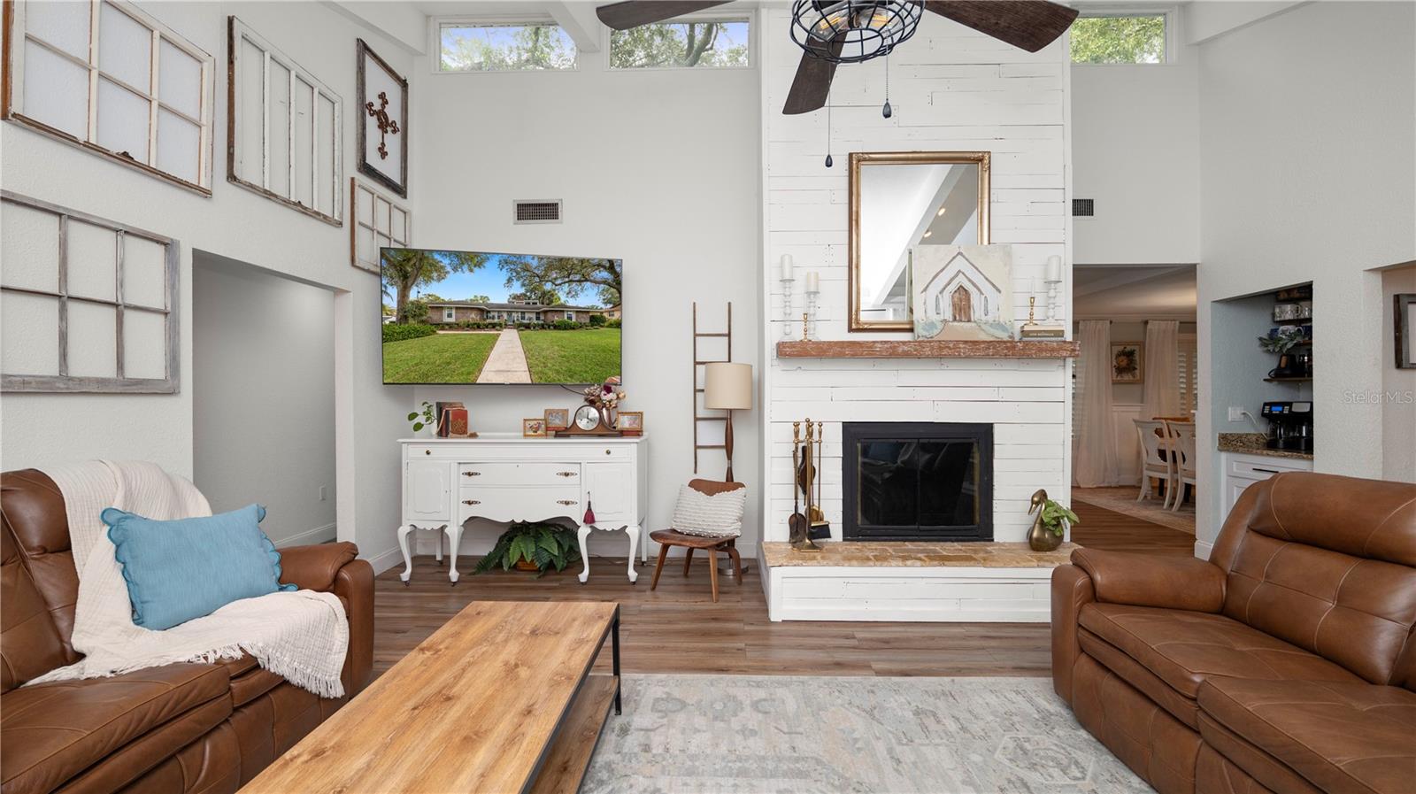 Image 22 of 69 For 1129 Sugartree Lane N