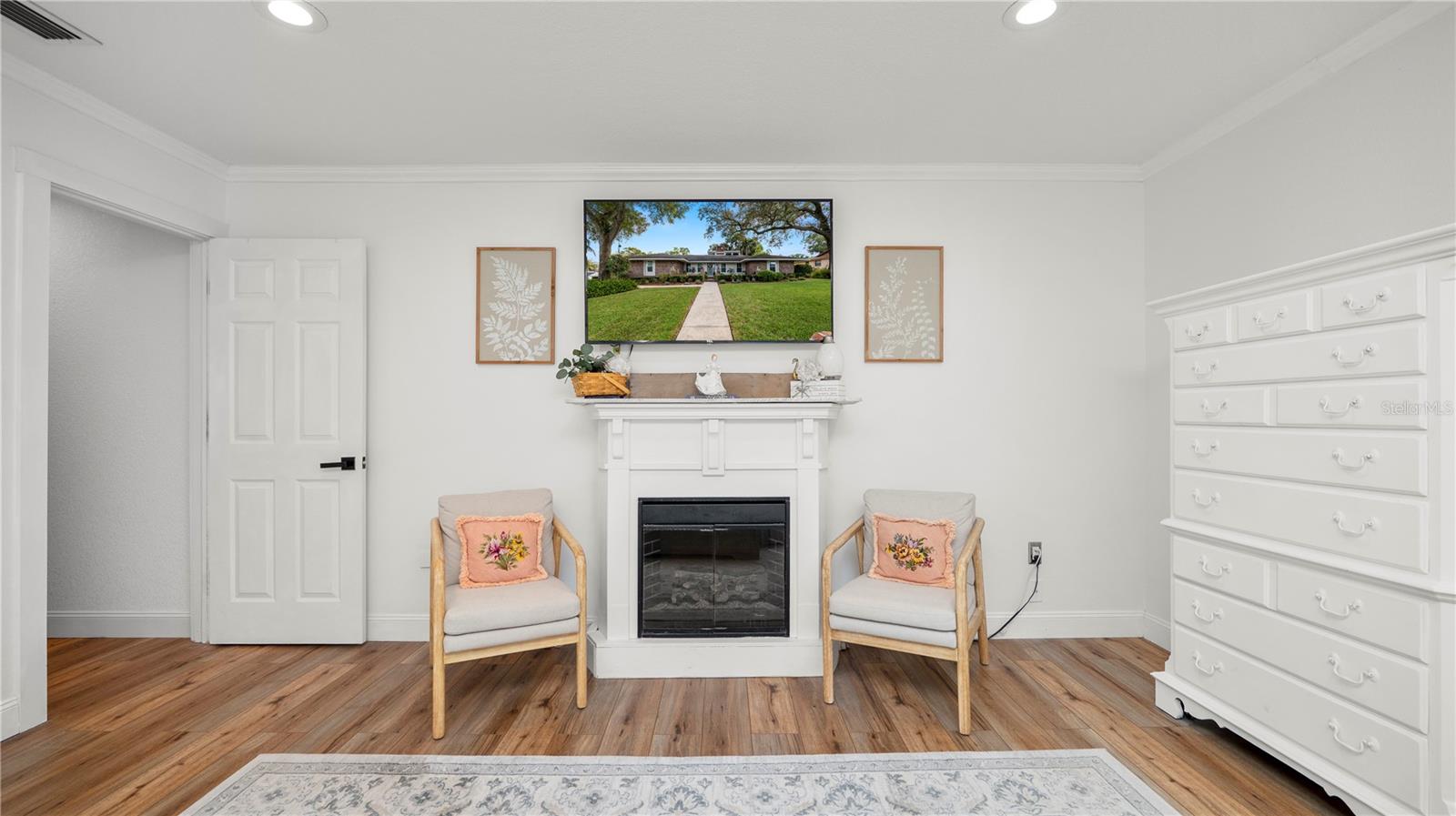 Image 26 of 69 For 1129 Sugartree Lane N