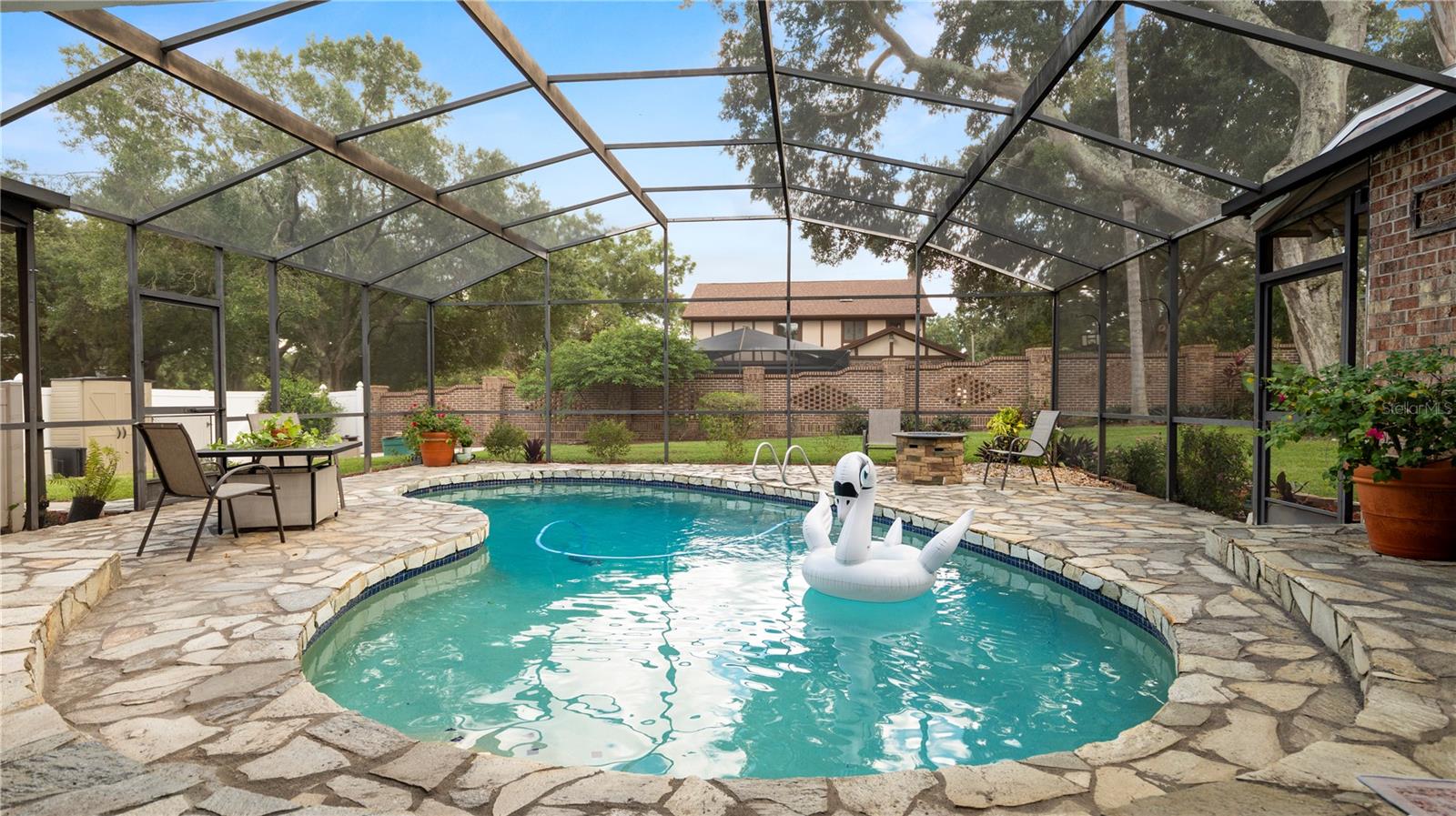 Image 47 of 69 For 1129 Sugartree Lane N