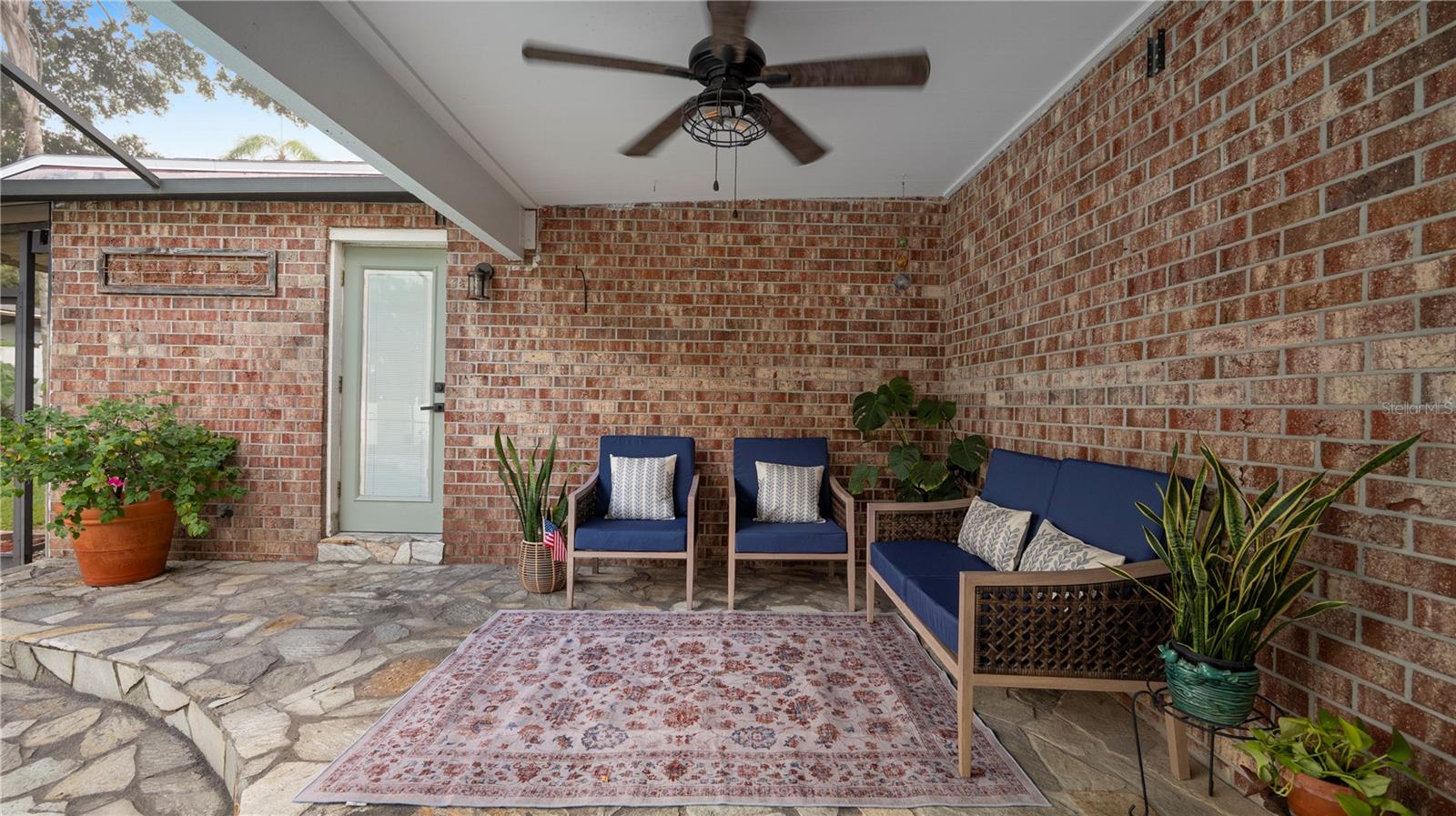 Image 54 of 69 For 1129 Sugartree Lane N