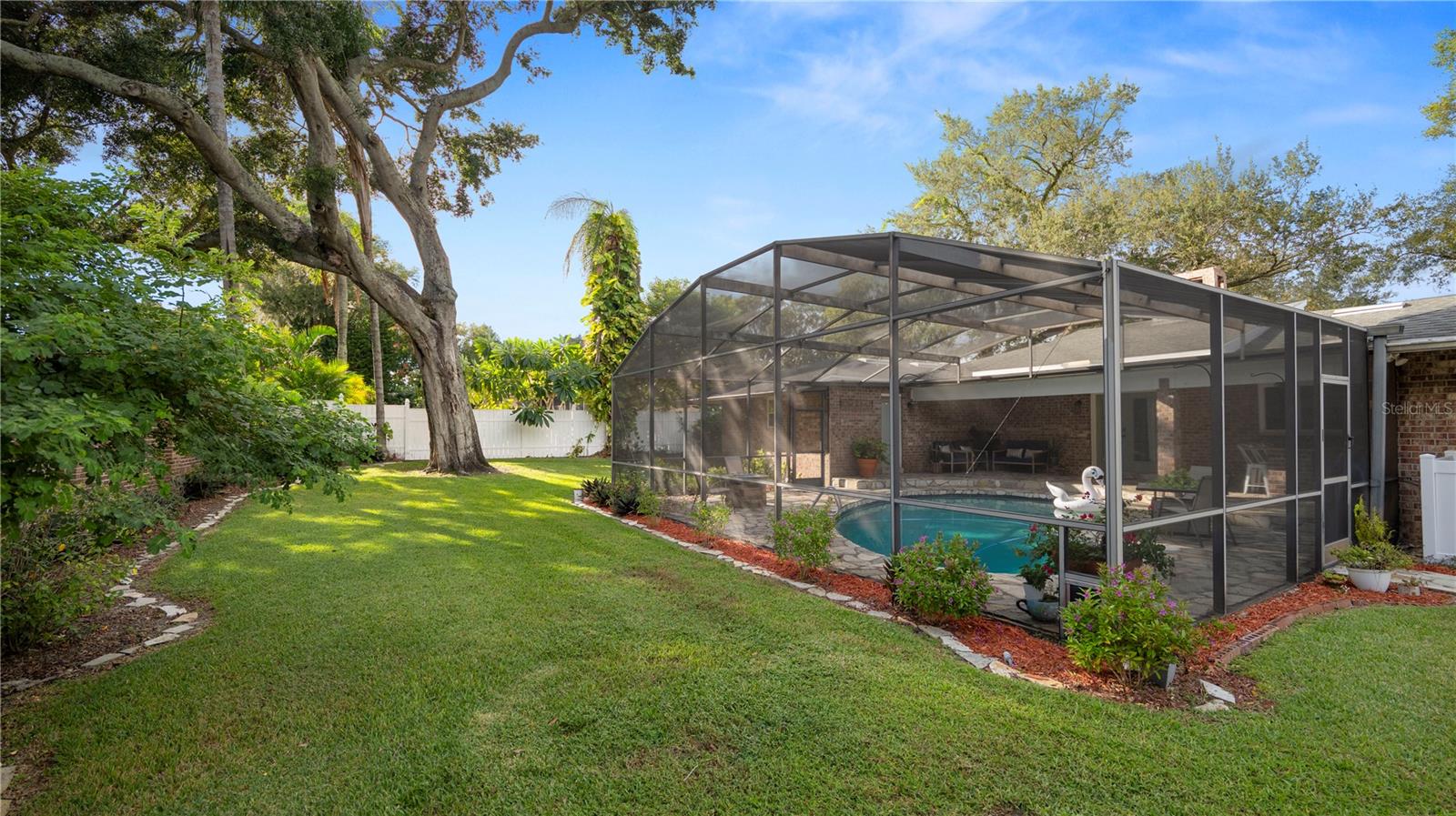 Image 58 of 69 For 1129 Sugartree Lane N