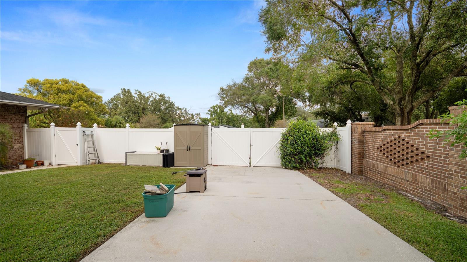 Image 59 of 69 For 1129 Sugartree Lane N