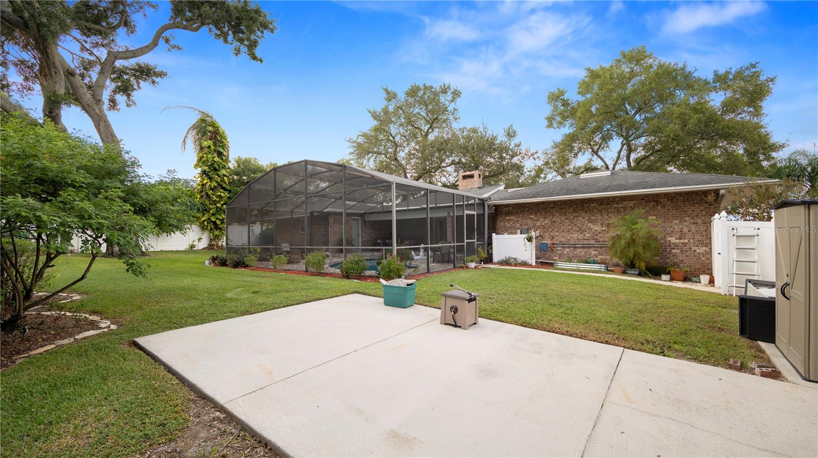 Image 60 of 69 For 1129 Sugartree Lane N
