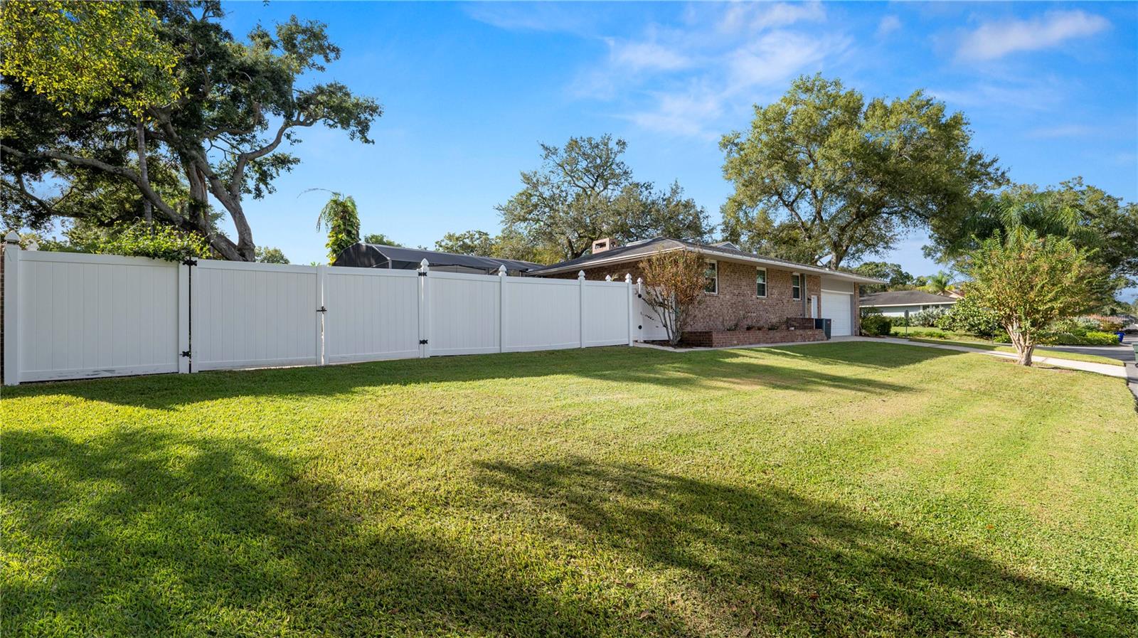 Image 63 of 69 For 1129 Sugartree Lane N