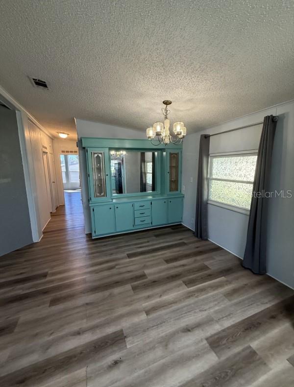 Image 8 of 27 For 1811 Sherwood Hill Drive