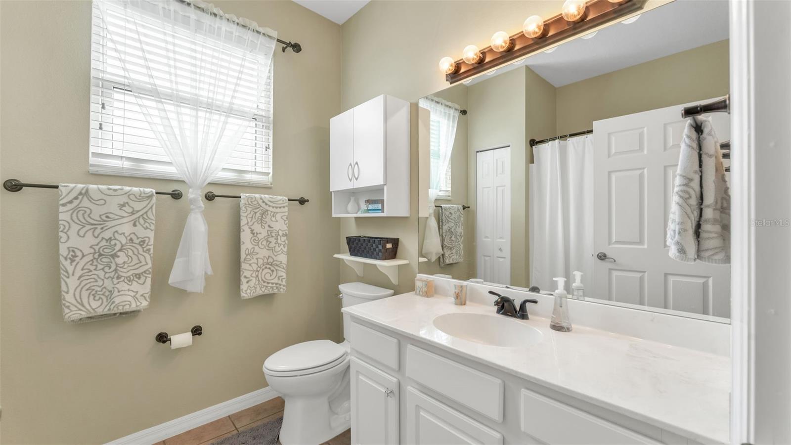Image 43 of 74 For 2803 Spring Meadow Drive