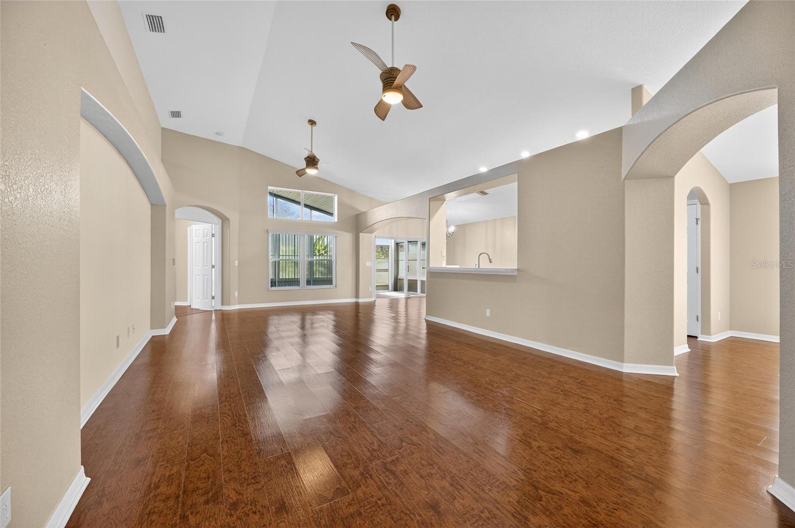 Image 10 of 62 For 2539 Boots Road