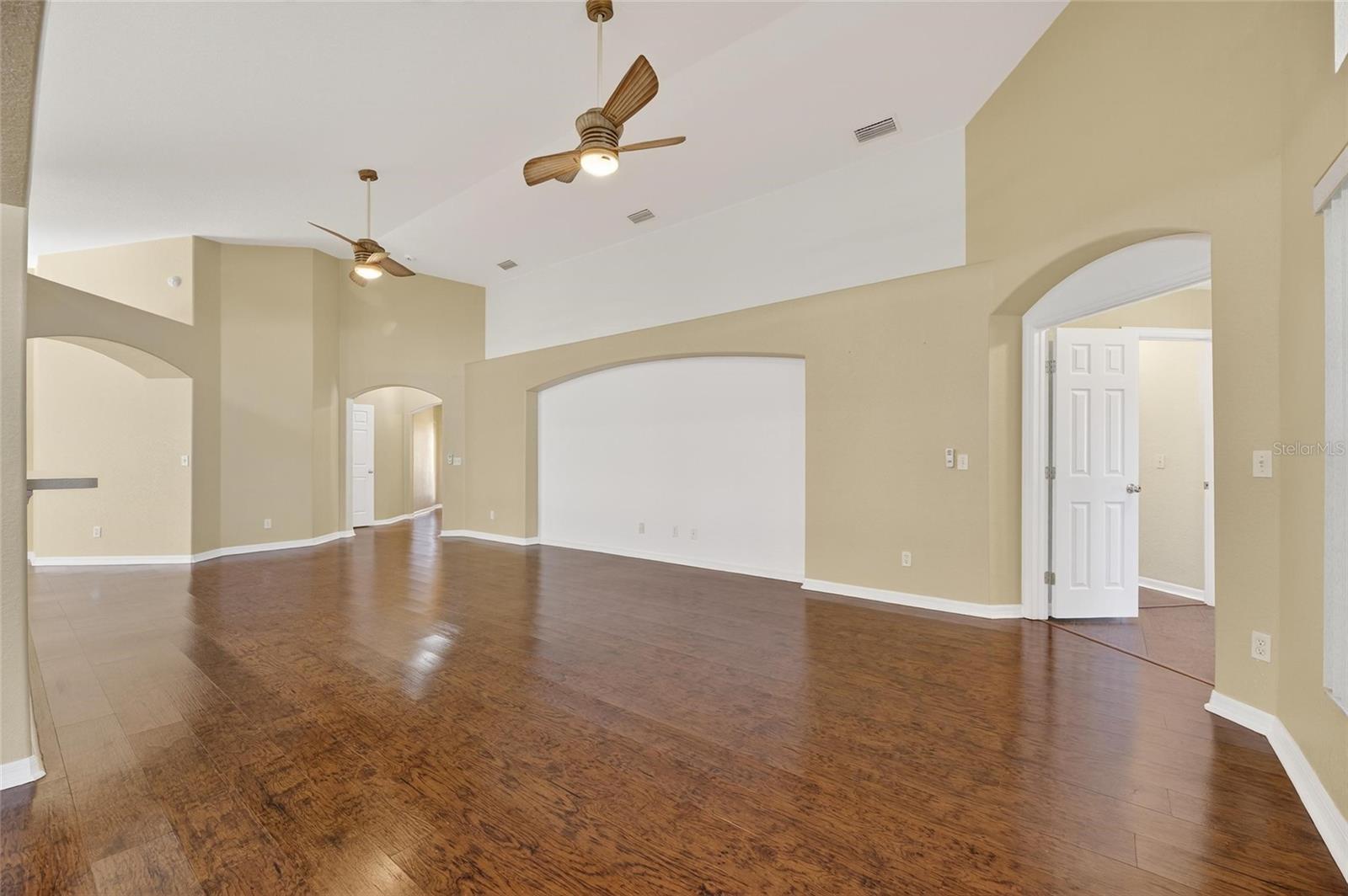 Image 12 of 62 For 2539 Boots Road