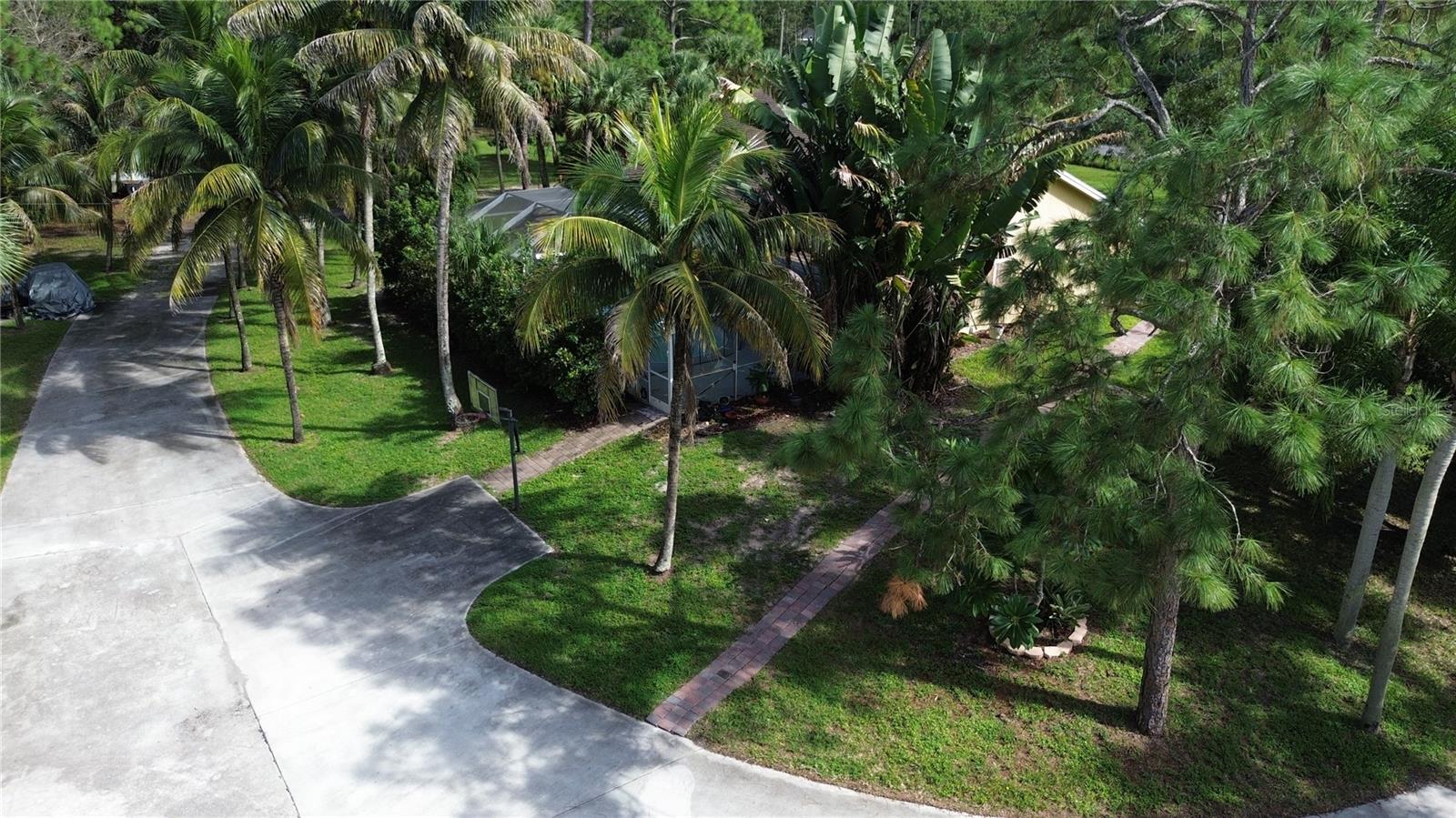 Image 12 of 30 For 9795 Whippoorwill Trail