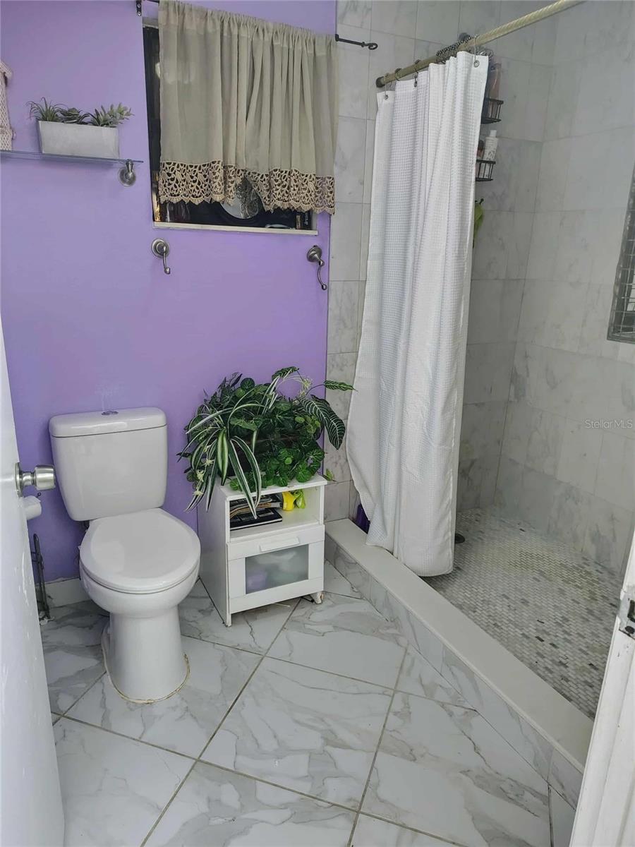 Image 20 of 30 For 9795 Whippoorwill Trail