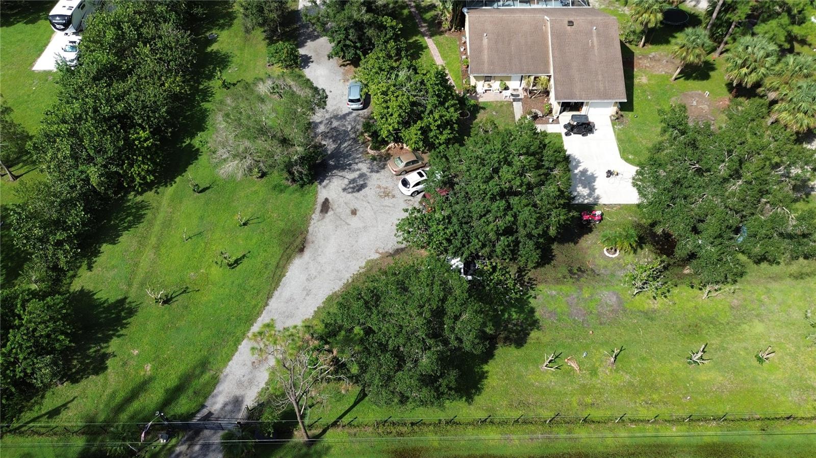 Image 6 of 30 For 9795 Whippoorwill Trail