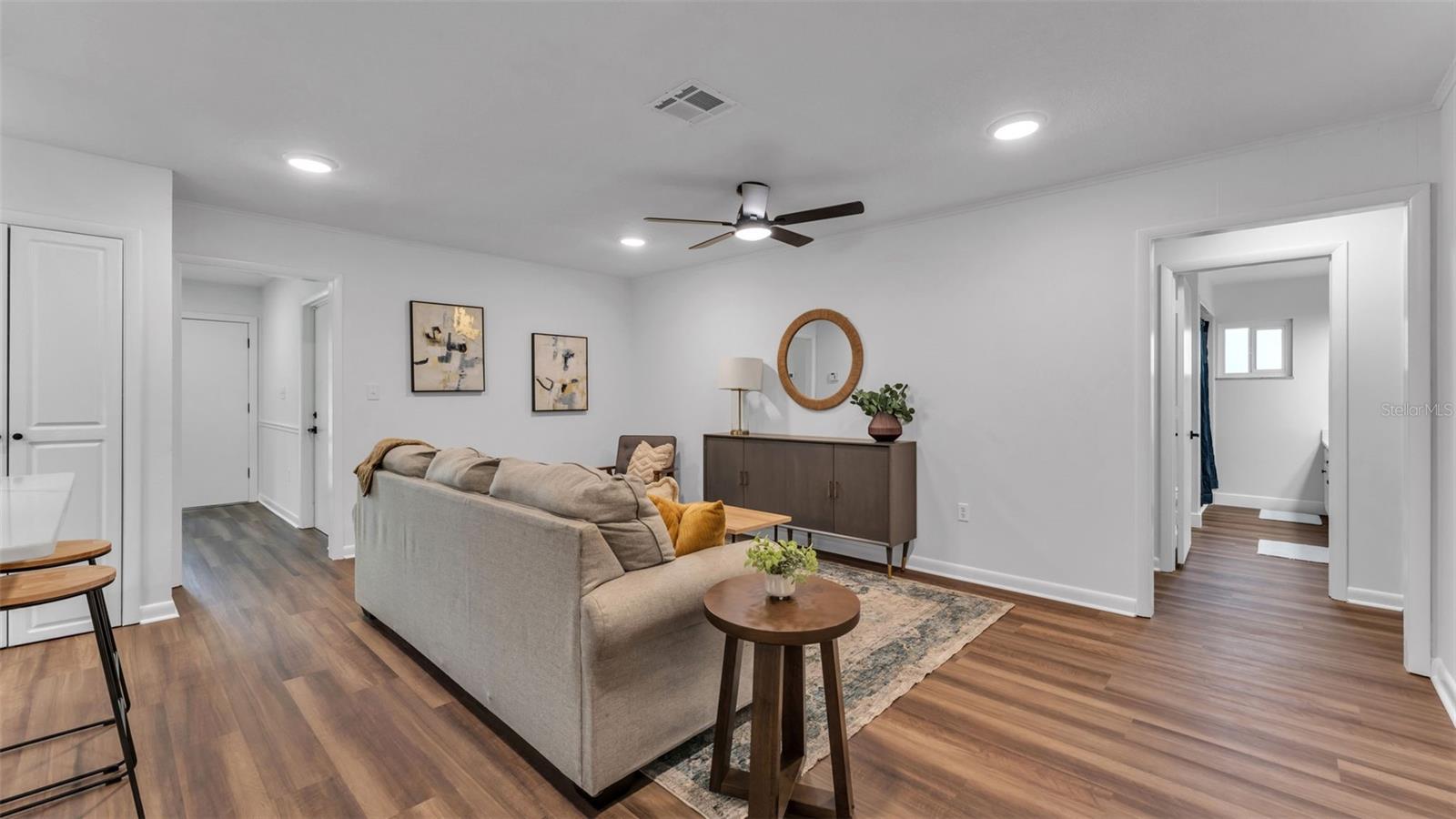 Image 11 of 40 For 1307 Valley Hill Drive