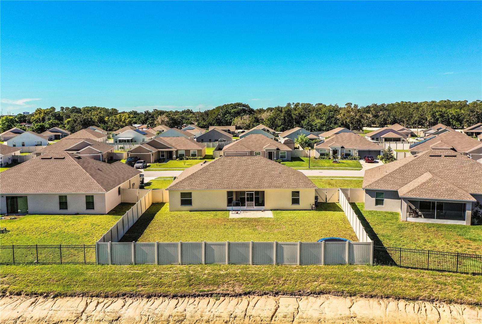 Image 11 of 87 For 435 Lanham Drive