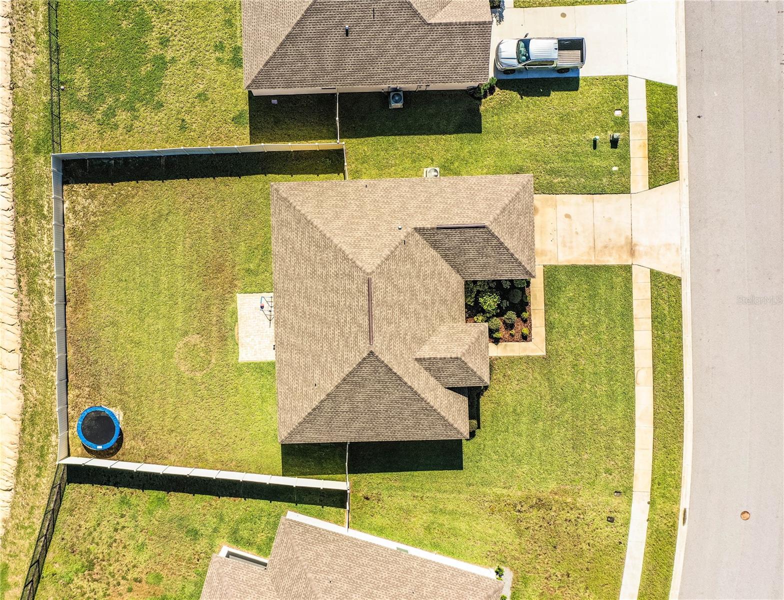 Image 14 of 87 For 435 Lanham Drive