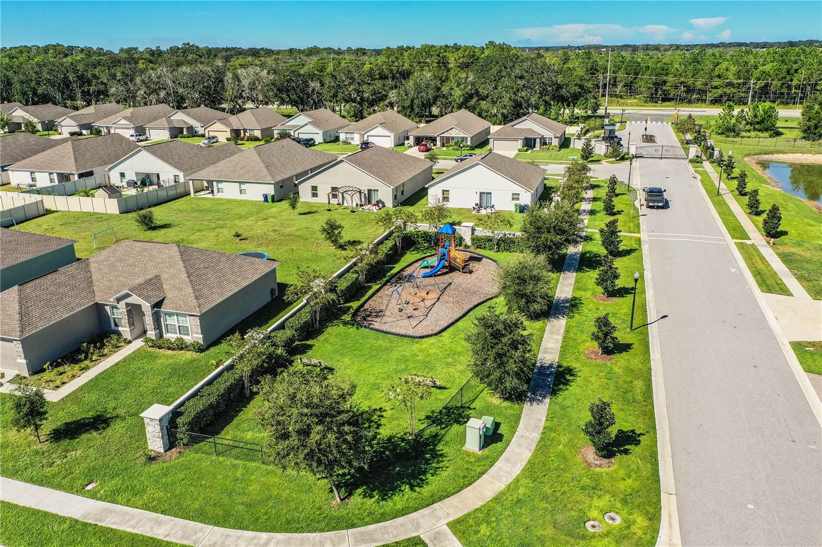 Image 15 of 87 For 435 Lanham Drive