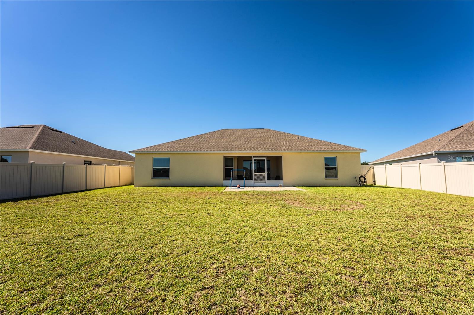 Image 26 of 87 For 435 Lanham Drive