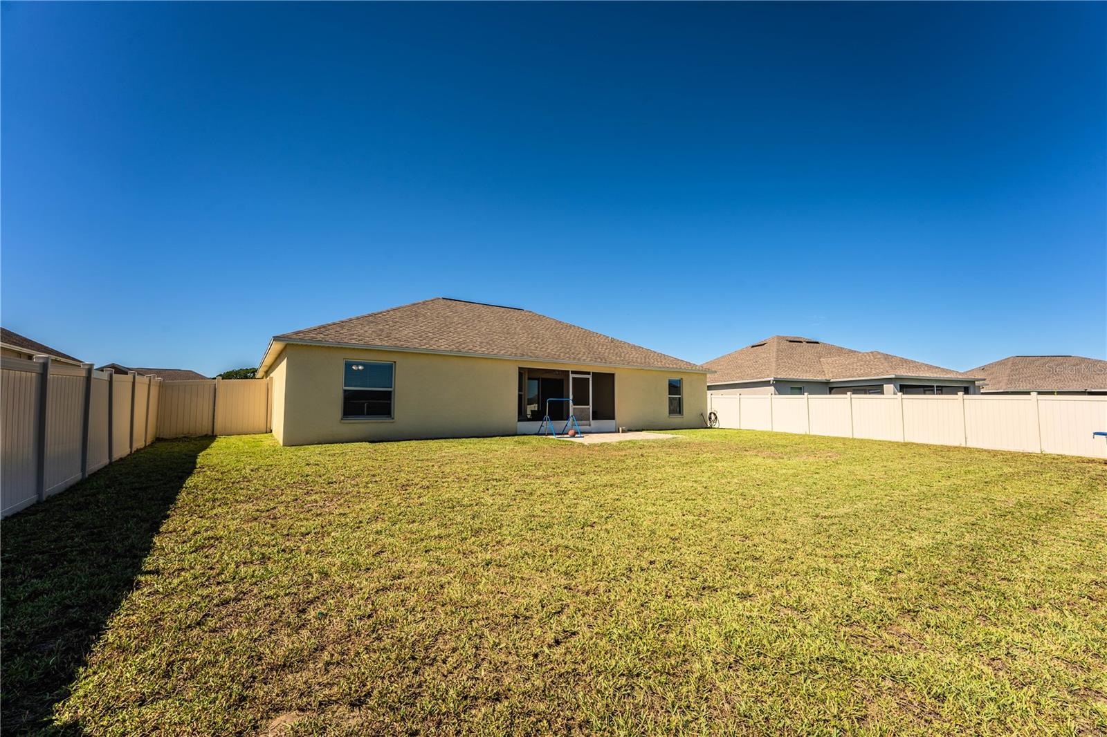 Image 27 of 87 For 435 Lanham Drive