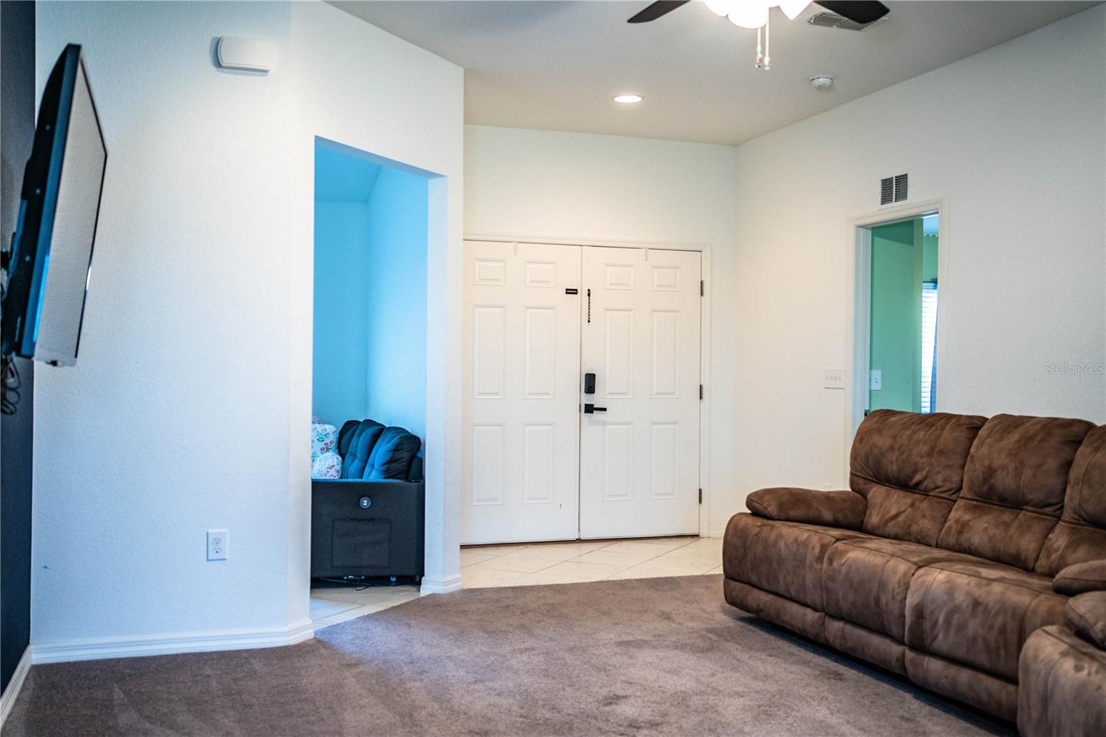 Image 33 of 87 For 435 Lanham Drive