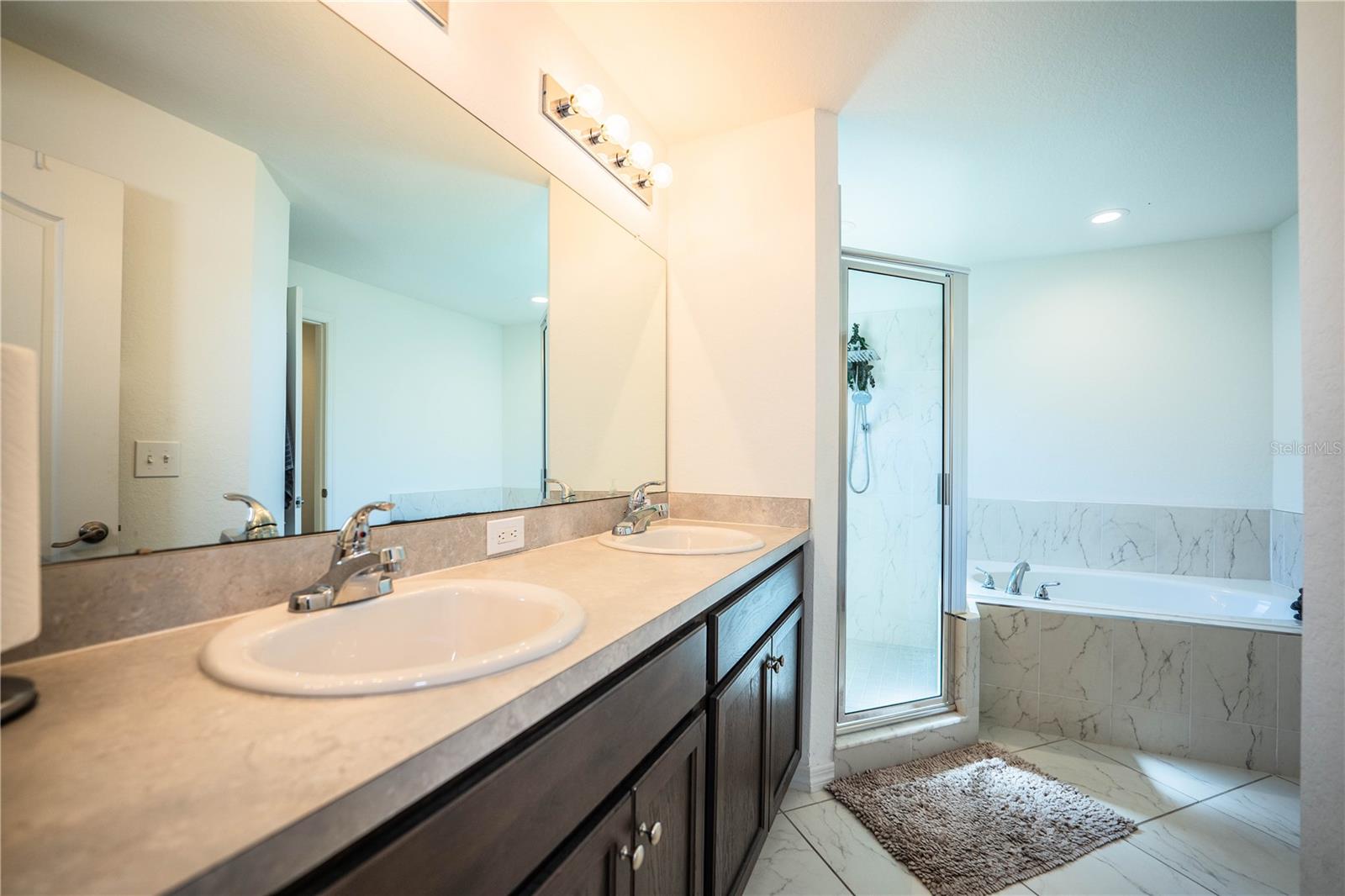 Image 56 of 87 For 435 Lanham Drive