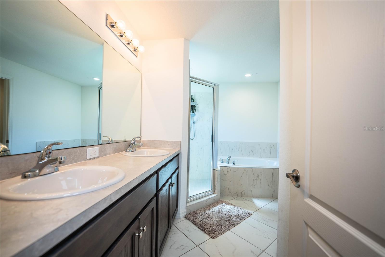 Image 57 of 87 For 435 Lanham Drive