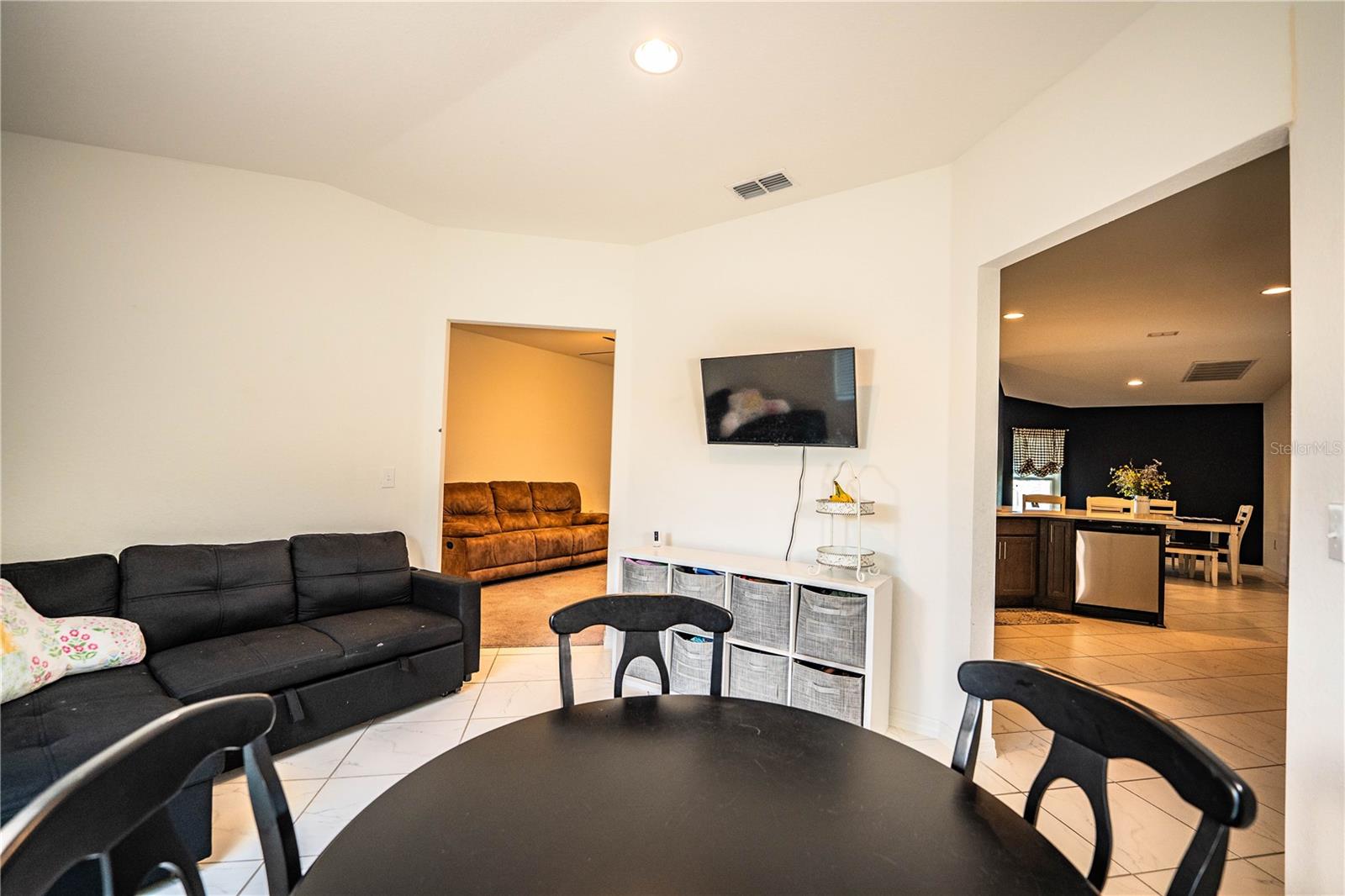 Image 63 of 87 For 435 Lanham Drive