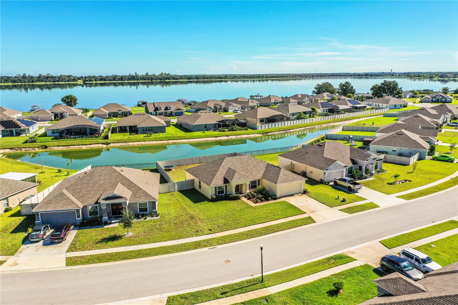 Image 7 of 87 For 435 Lanham Drive